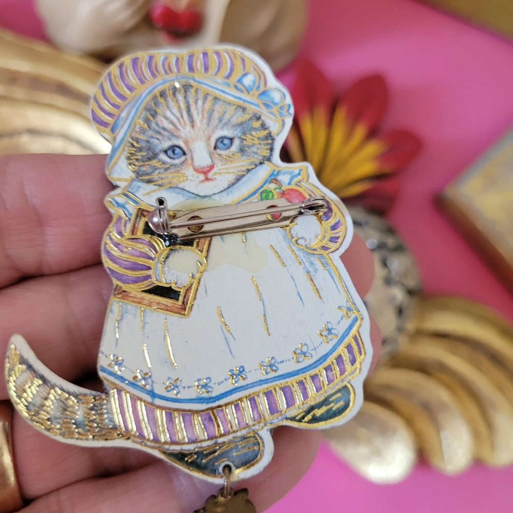 Handcrafted Cute Cat Pin Brooch ~ Embellished ~ Teacher ~ Kitten ~ Apple - Picture 15 of 16